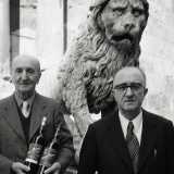 A dare grande impulso all�elisir furono nel 900 Luigi Striccoli (nonno di Tiziana) e il fratello Domenico (nonno di Francesco). Ci viene mostrata una foto in bianco e nero dei due...